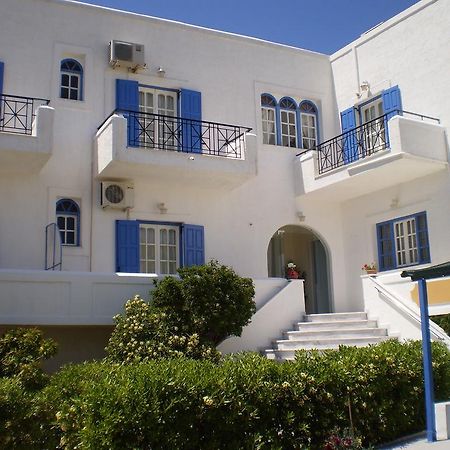 Barbara II Hotel Agia Marina  Exterior photo
